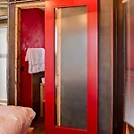 Schwalbennest * زيرمات